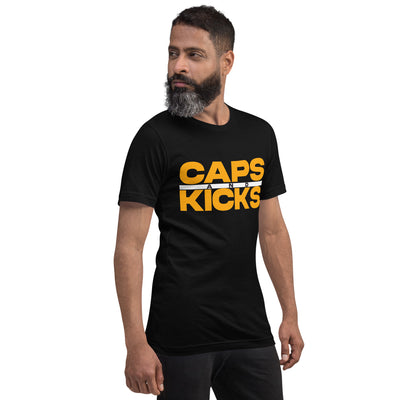 CAPS & KICKS: Gold Bold